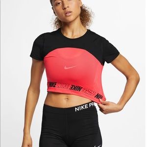 Nike pro crop top